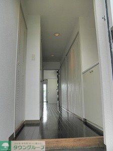 玄関　※参考写真