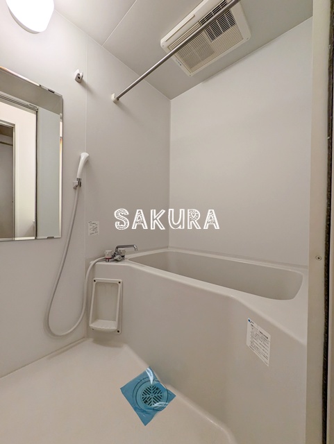 バス・シャワールーム　日々の疲れを癒すお風呂です♪