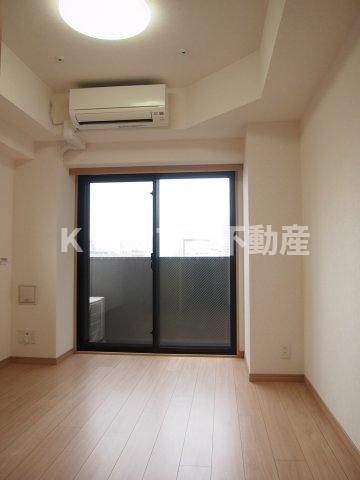 居室・リビング　ゆったりとした居間です