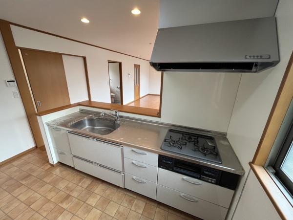 キッチン　システムキッチンです