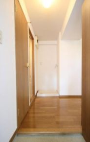 玄関　シンプルで使いやすい玄関です