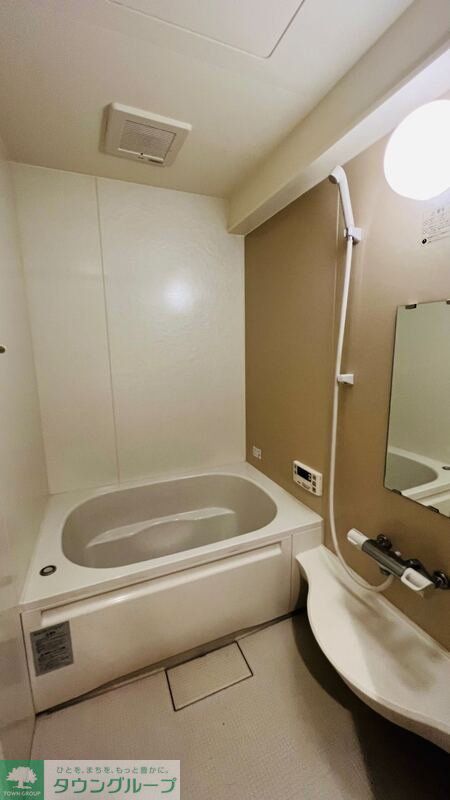 バス・シャワールーム　バス