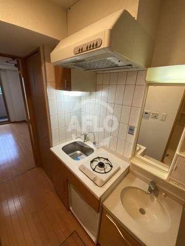 キッチン　エステムコート梅田茶屋町デュアルスペース　キッチン