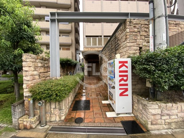 エントランス　エステムコート梅田茶屋町デュアルスペース　エントランス