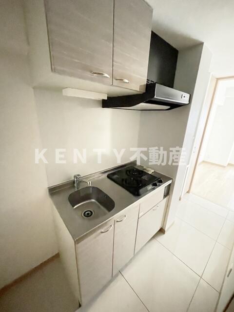 キッチン　コンパクトなキッチンで掃除もラクラク