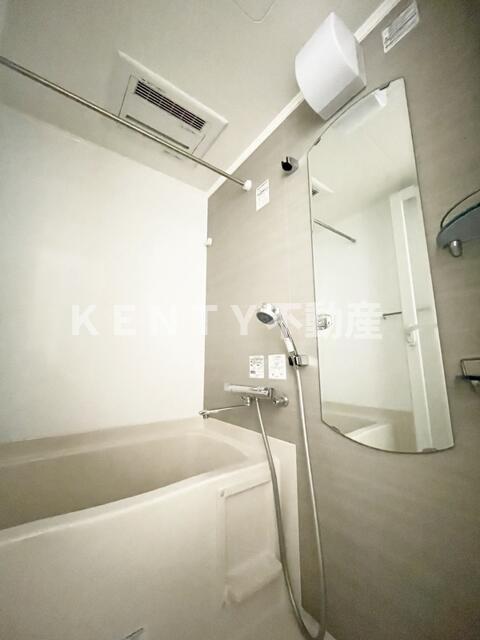 バス・シャワールーム　お風呂です