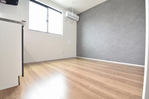 居室・リビング　室内