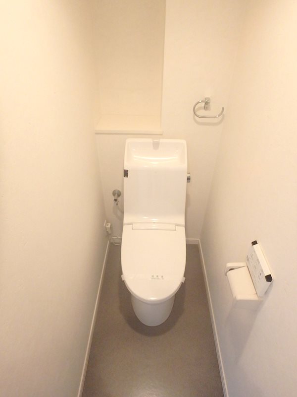 トイレ　ウォシュレット付きトイレ