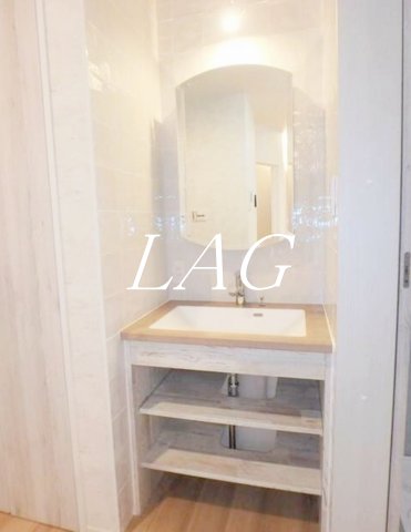 洗面設備　独立洗面台です。