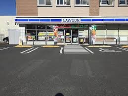 コンビニ　ローソン木曽川内割田店（コンビニ）まで394m