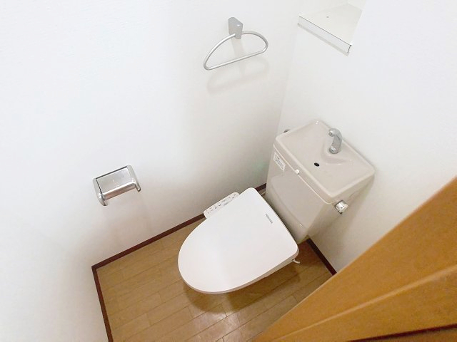 トイレ　2階別室の参考写真です。現況を優先します。（203）