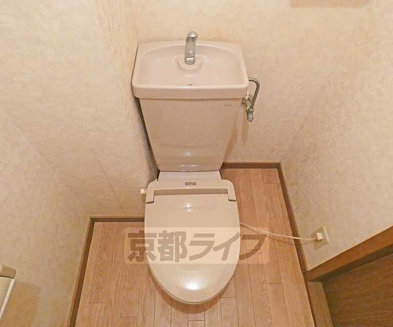 トイレ　トイレです。