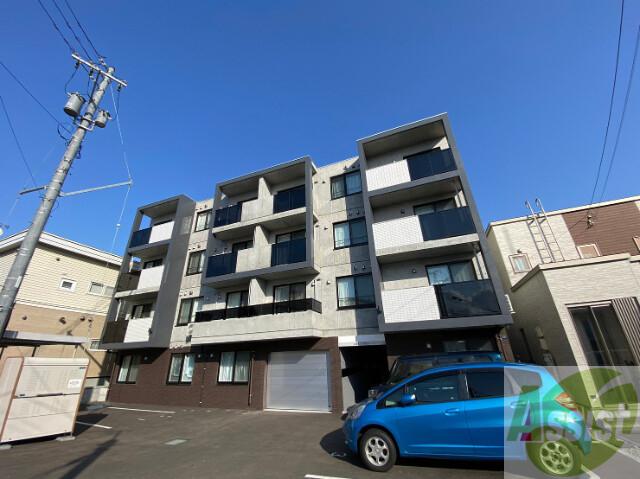 建物外観　札幌市中央区北十三条西「ＬＩＩＳＡ桑園」