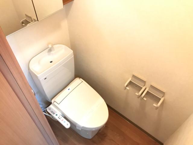 トイレ　トイレ