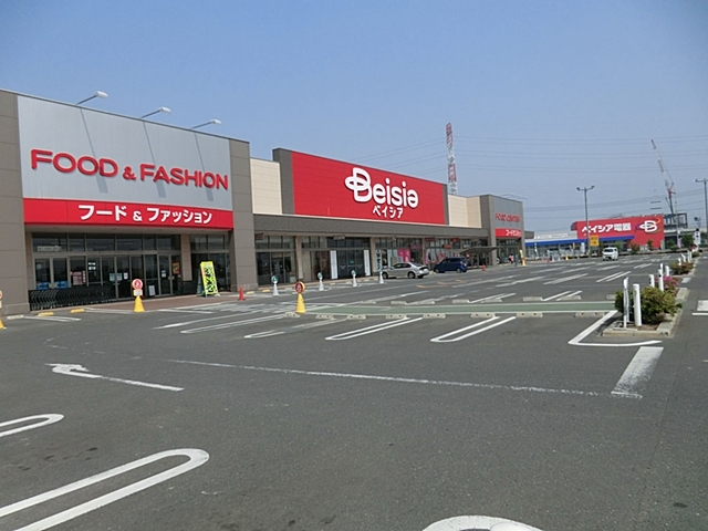 スーパー　ベイシアフードセンター川島インター店（スーパー）まで366m