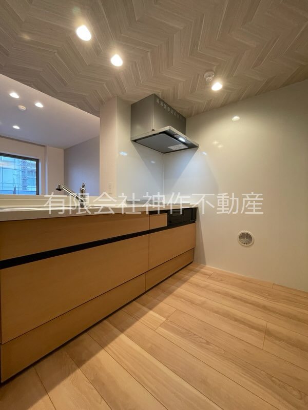 キッチン　IHクッキングヒーター