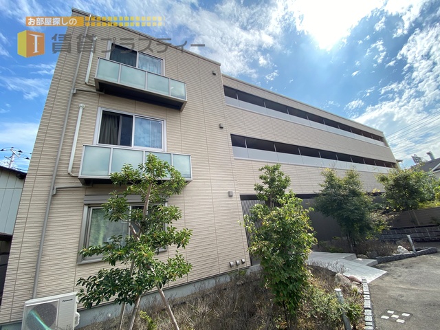 建物外観　おしゃれでスタイリッシュな建物です。