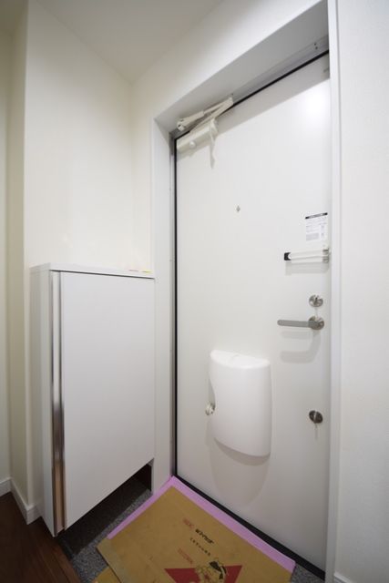 玄関　★お問い合わせはタウンハウジング町田店まで★