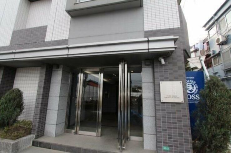 エントランス　弊社は都内全域の物件をご紹介可能です！