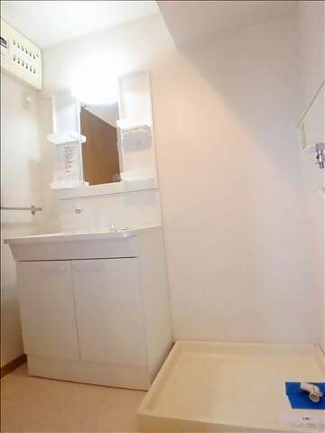 洗面設備　別の部屋の写真です