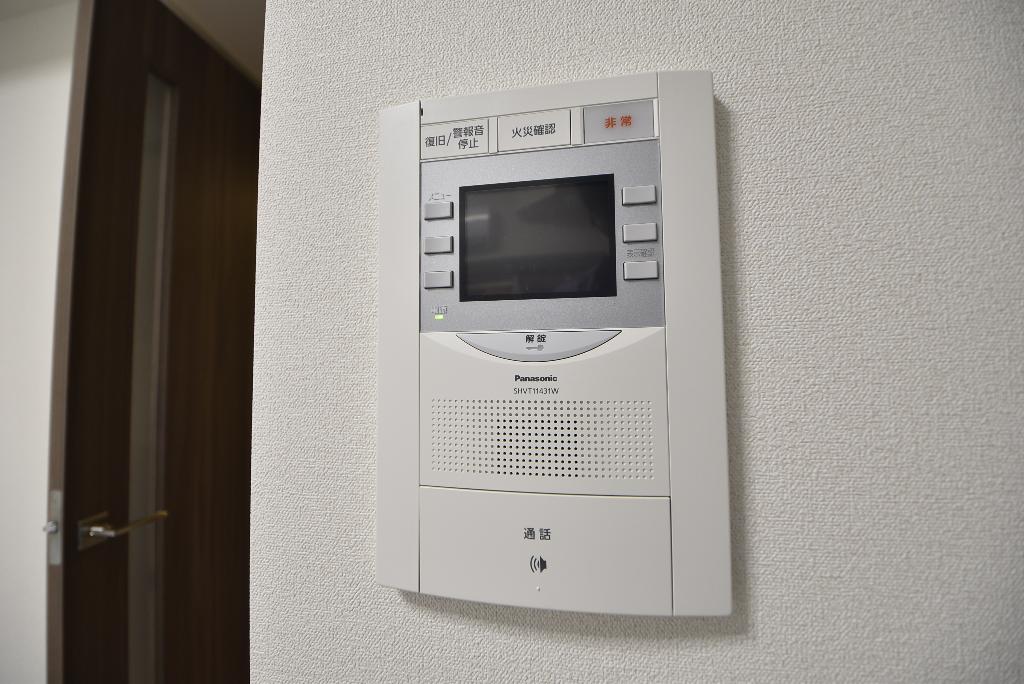 セキュリティ　カメラ付インターホン