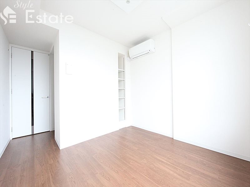 居室・リビング　内装