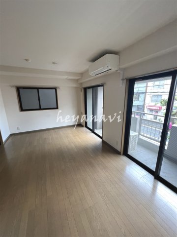 居室・リビング　他号室　参考写真