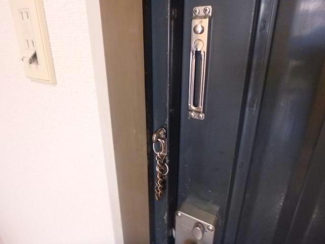 セキュリティ　ドアチェーン　202
