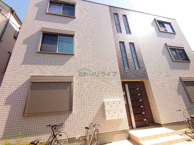 建物外観　リライフ下北沢店