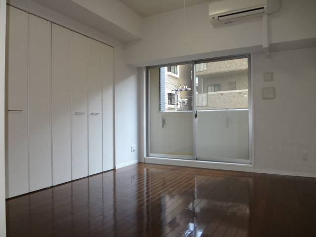 居室・リビング　洋室