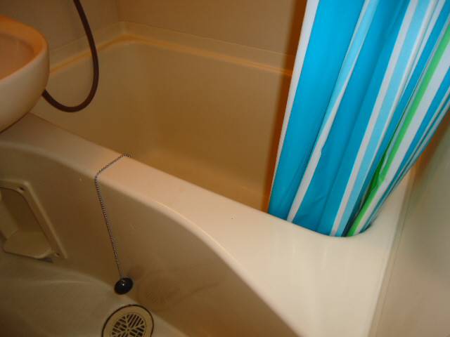 バス・シャワールーム　バスルーム