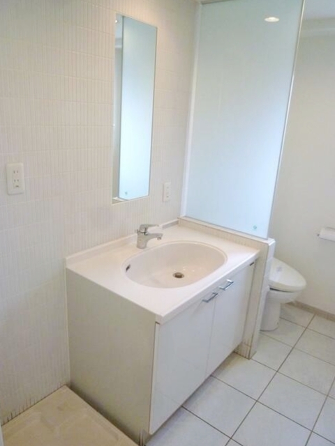 洗面設備　同仕様写真