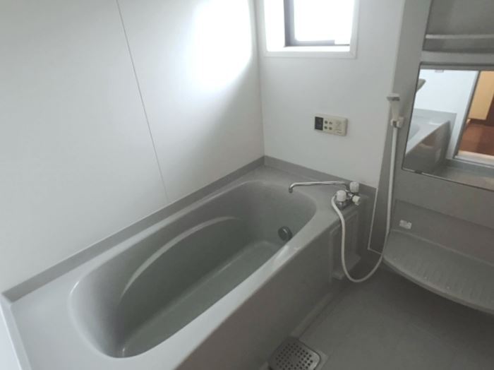 バス・シャワールーム　浴室