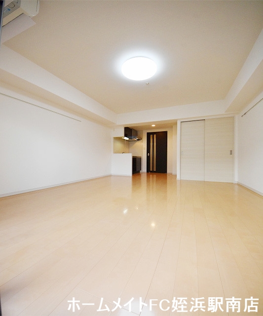 居室・リビング　★インターネット無料♪★参考写真