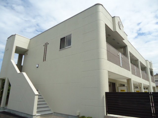 建物外観　外観写真（昼）