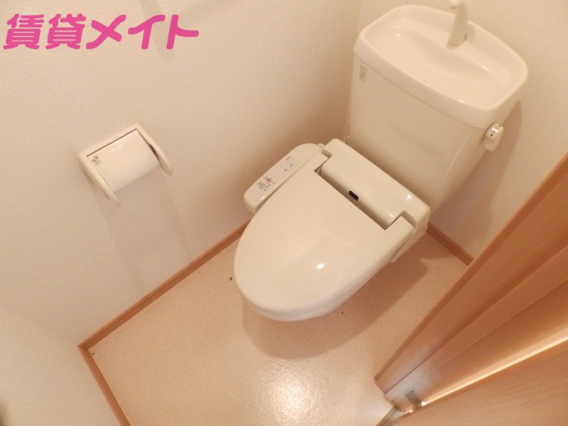 トイレ　同物件別室画像