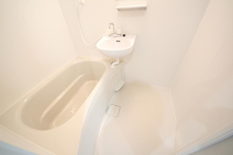 バス・シャワールーム　お風呂で日々の疲れを落としましょう