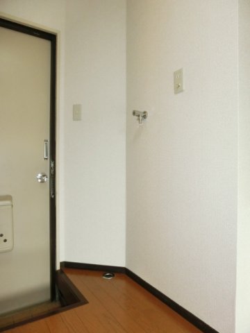 その他　室内に洗濯機置き場あり。
