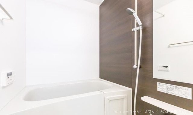 バス・シャワールーム　※同社施工同モデル