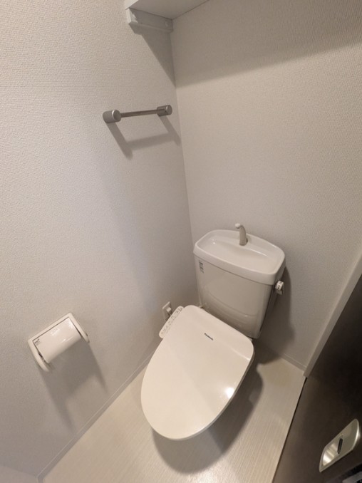 トイレ　※同間取り参考写真