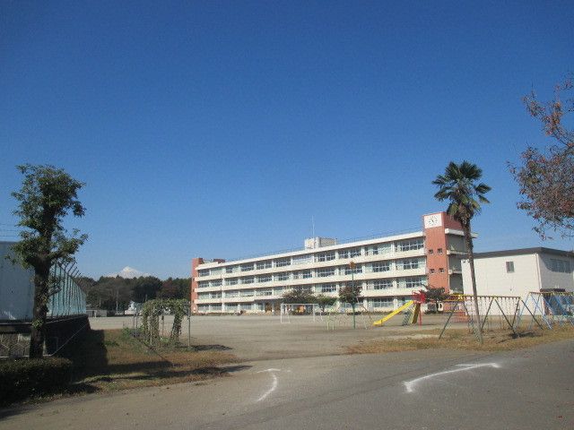 小学校　新田小学校（小学校）まで170m