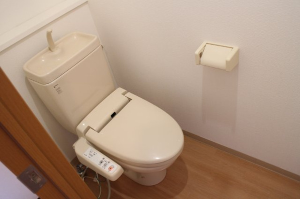 トイレ　落ち着いたトイレです