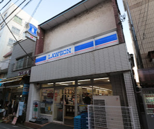 コンビニ　ローソン 代田橋駅北口店（コンビニ）まで624m