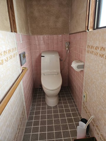 トイレ　シンプルで使いやすいトイレです
