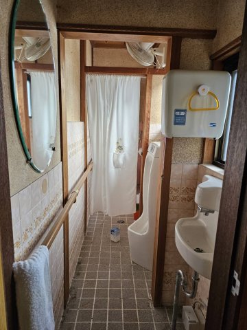 トイレ　シンプルで使いやすいトイレです
