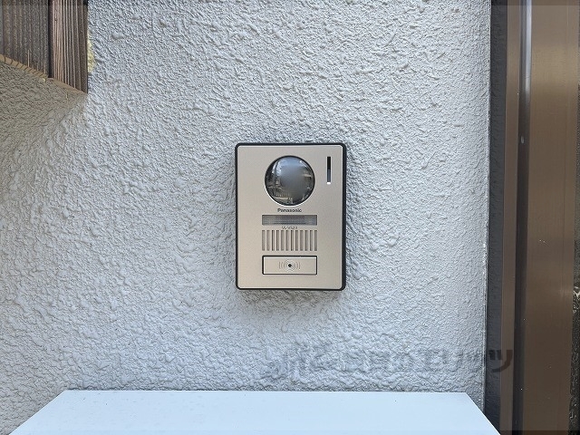 エントランス　インターフォン
