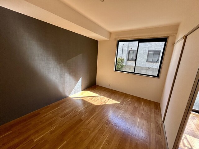 その他部屋・スペース　南側洋室