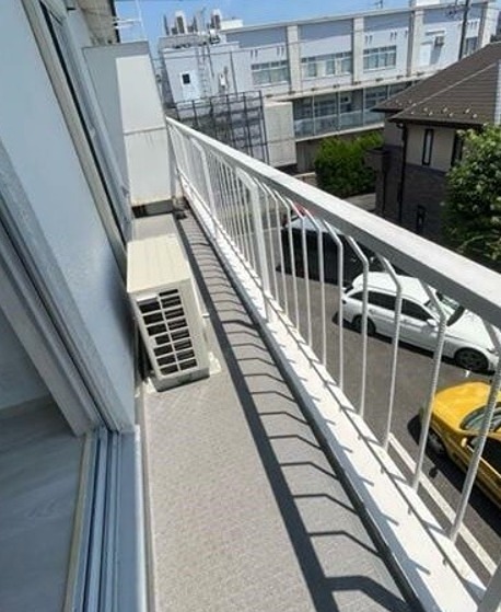 バルコニー　※同仕様写真含む