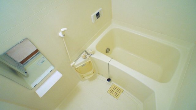 バス・シャワールーム　日々の疲れを癒すお風呂付です