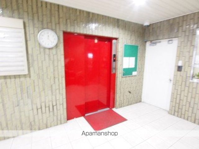 ロビー　ロビー